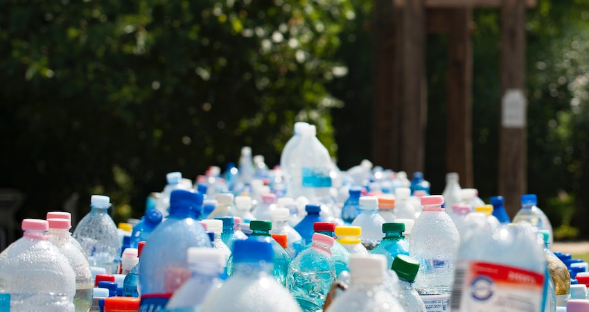 Bahan pembuatan kerajinan bahan keras limbah plastik