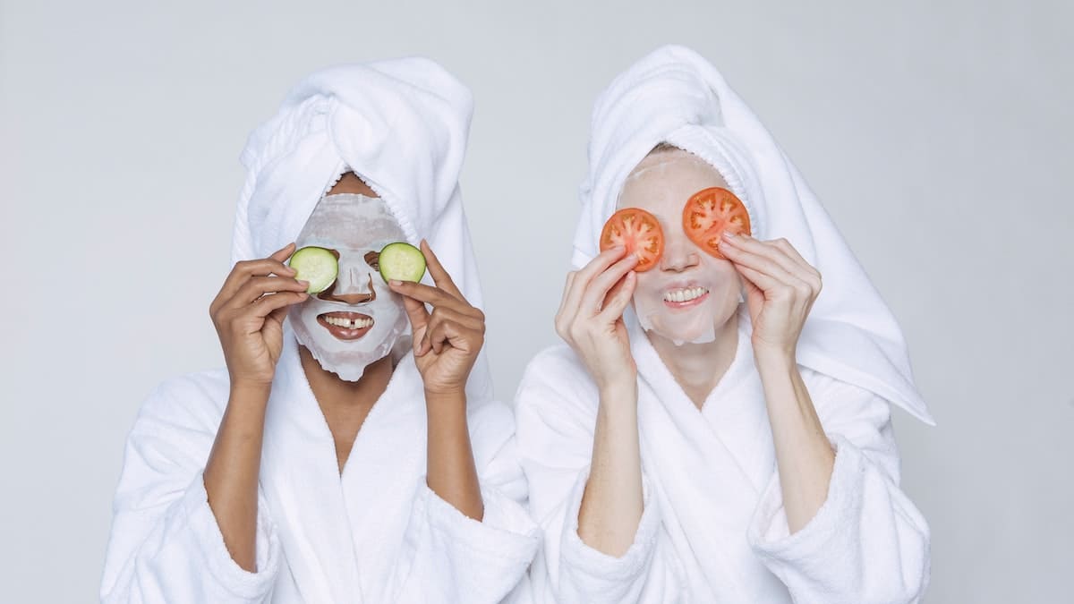 tomato mask