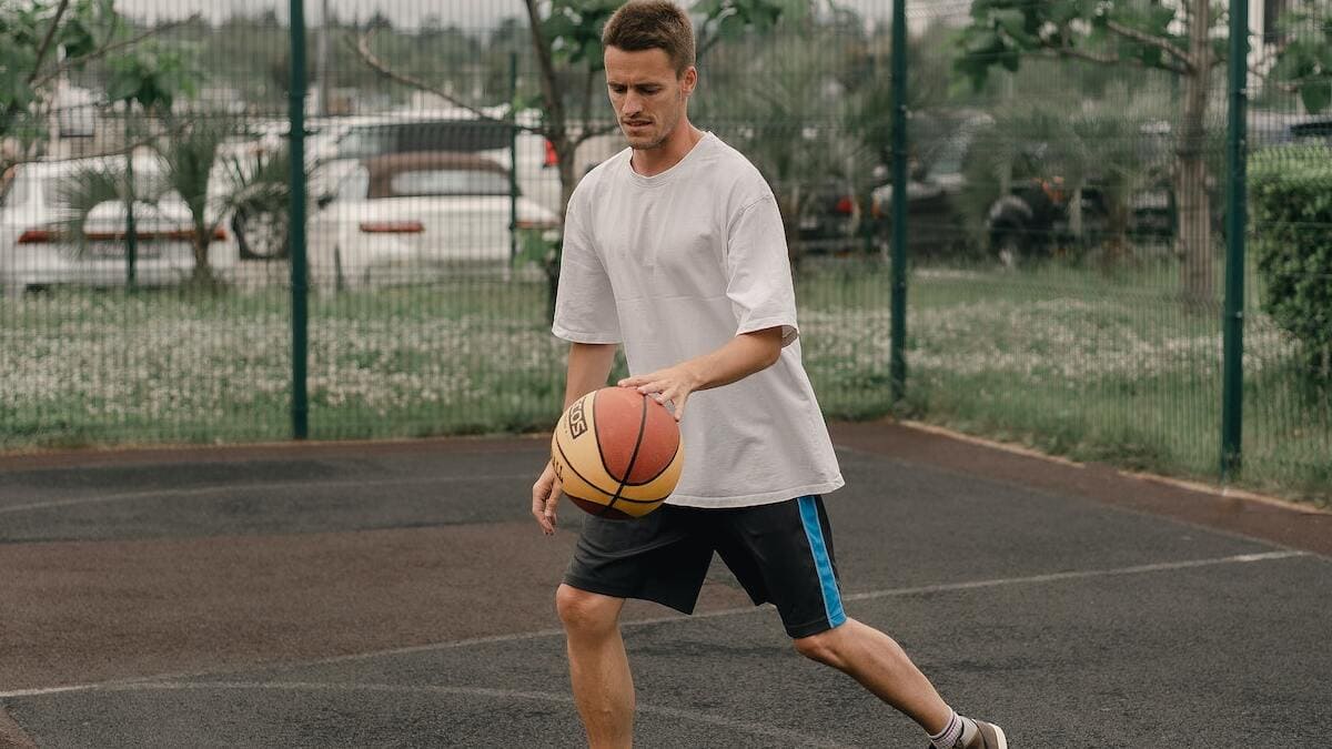 Dribbling dalam Bola Basket