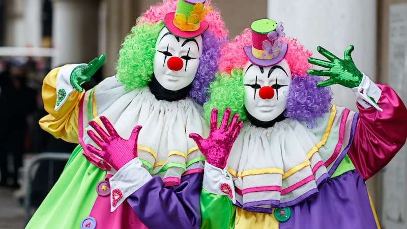Coulrophobia