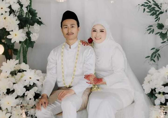 Dian & Zacki