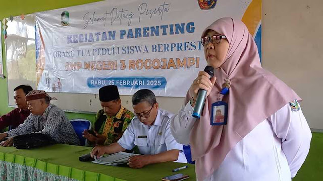 Parenting di SMPN 3 Rogojampi