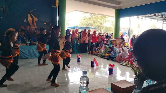 Penampilan Tari TK Kemala Bhayangkari