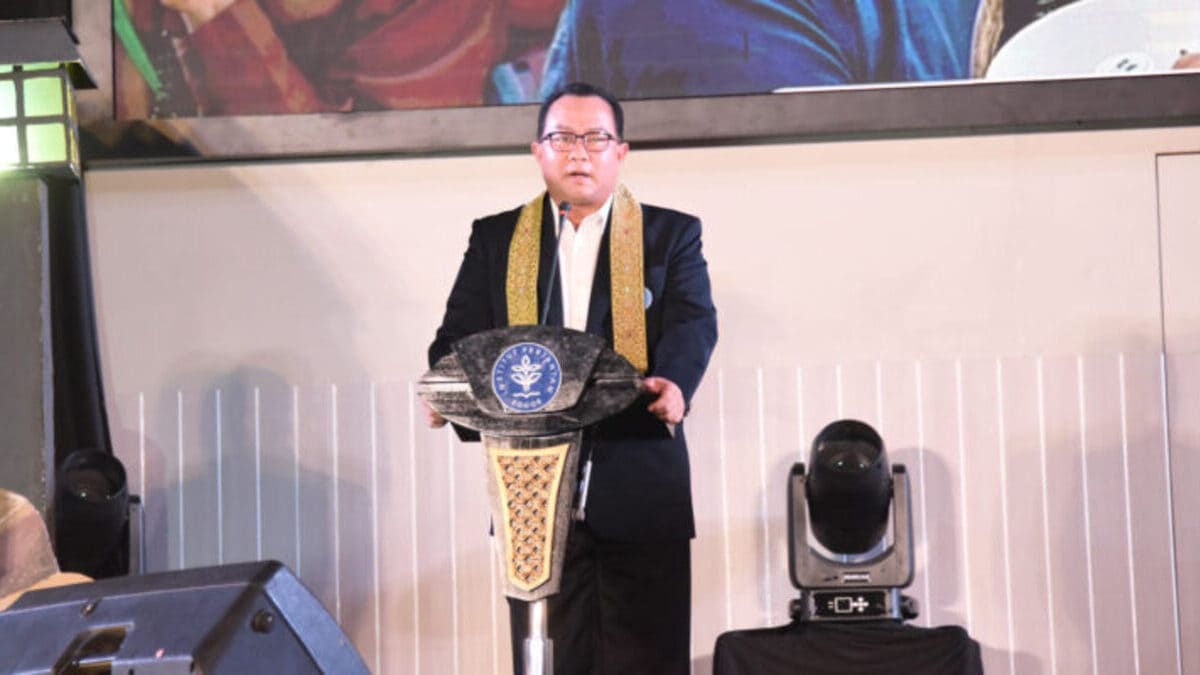 Rektor IPB Prof Arif Satria