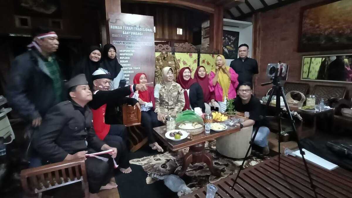 Rombongan Gotong Royong 45