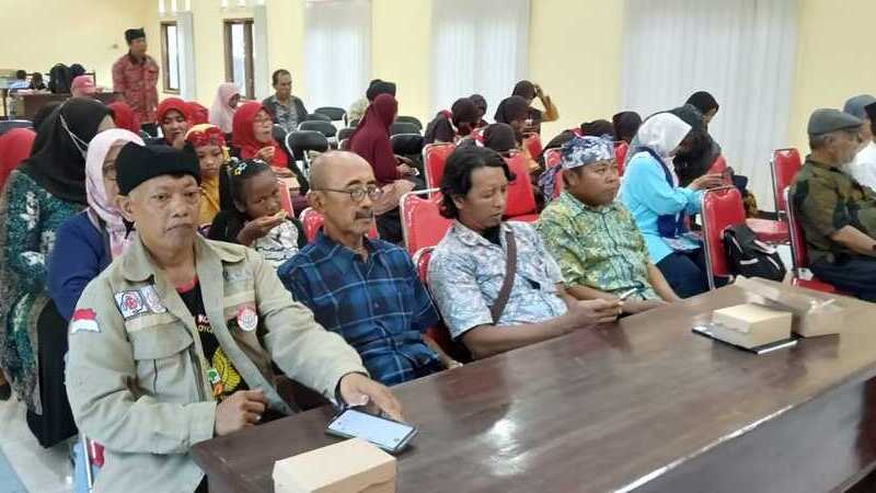 Peluncuran Buku Antologi Gotong Royong dan Lamunan Seorang Wartawan (3)