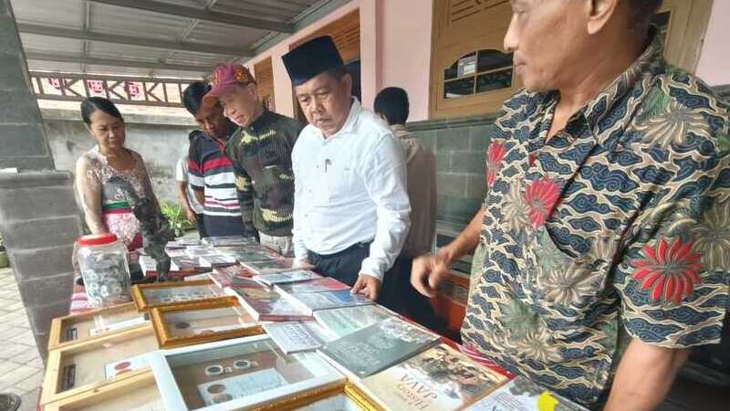 Plt. Kepala Dinas Perpustakaan dan Kearsipan Kabupaten Banyuwangi, Yusdi Irawan, SE., M.Si,
