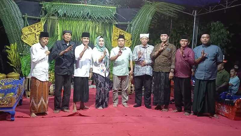 tasyakuran Padepokan Suryo Mustiko dan seni topeng Laras Mustoko Jalmo