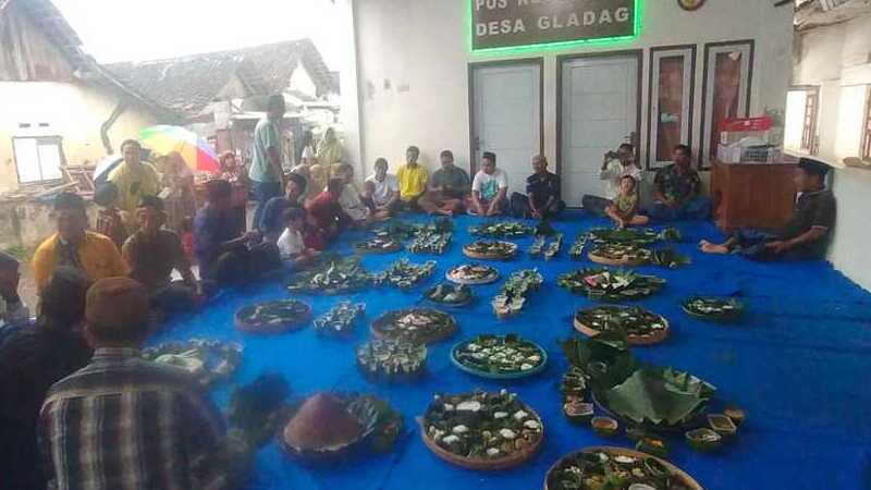 Kenduren Takir Sewu