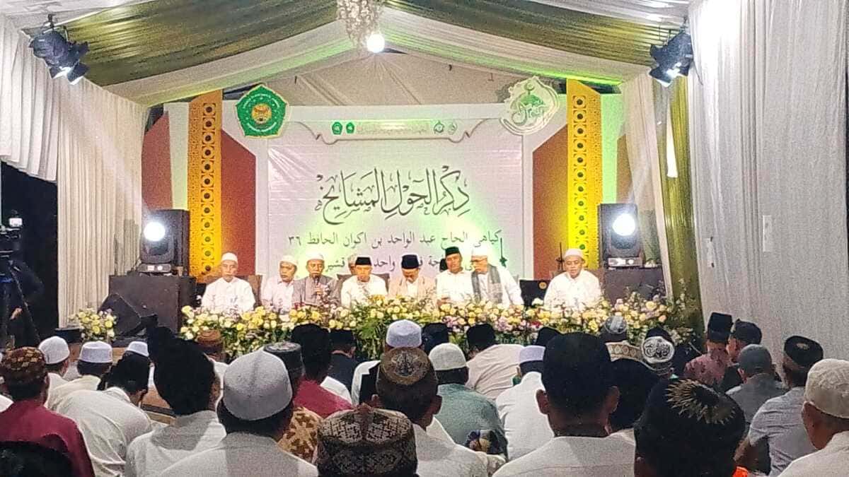 Haul ke-36 pendiri Ponpes Al Anwari