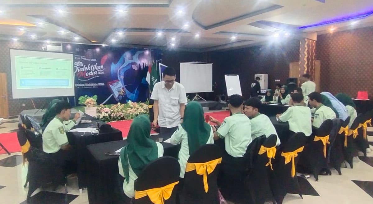 Maulana Affandi narasumber di SMK Models Siliragung