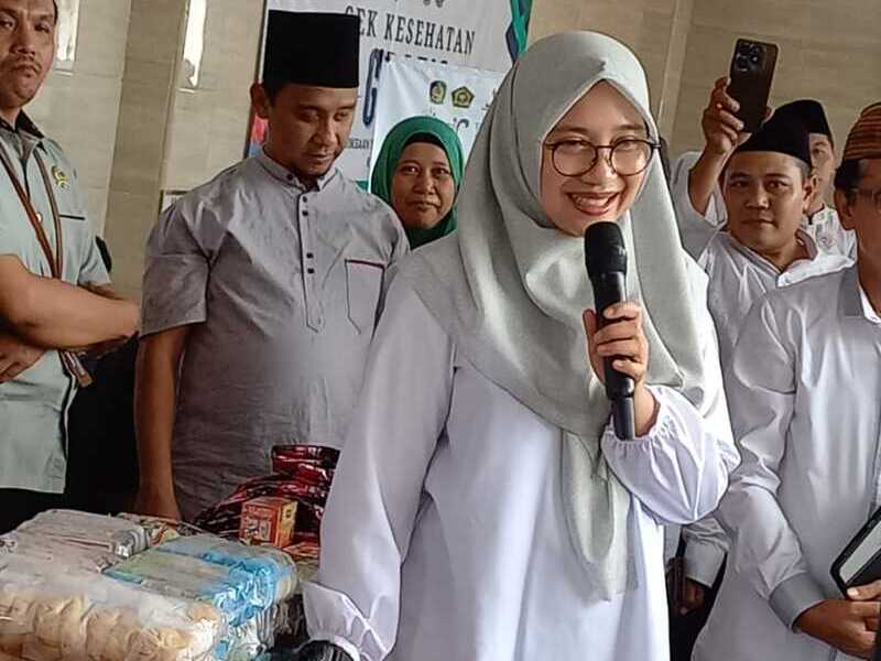 bupati banyuwangi ipuk